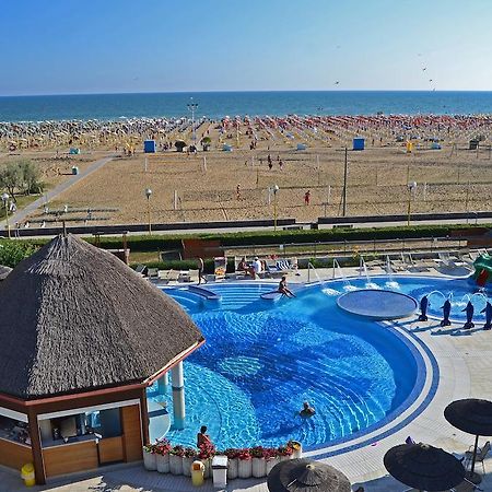 Ashanti Aparthotel Wellness&Spa Bibione Bagian luar foto