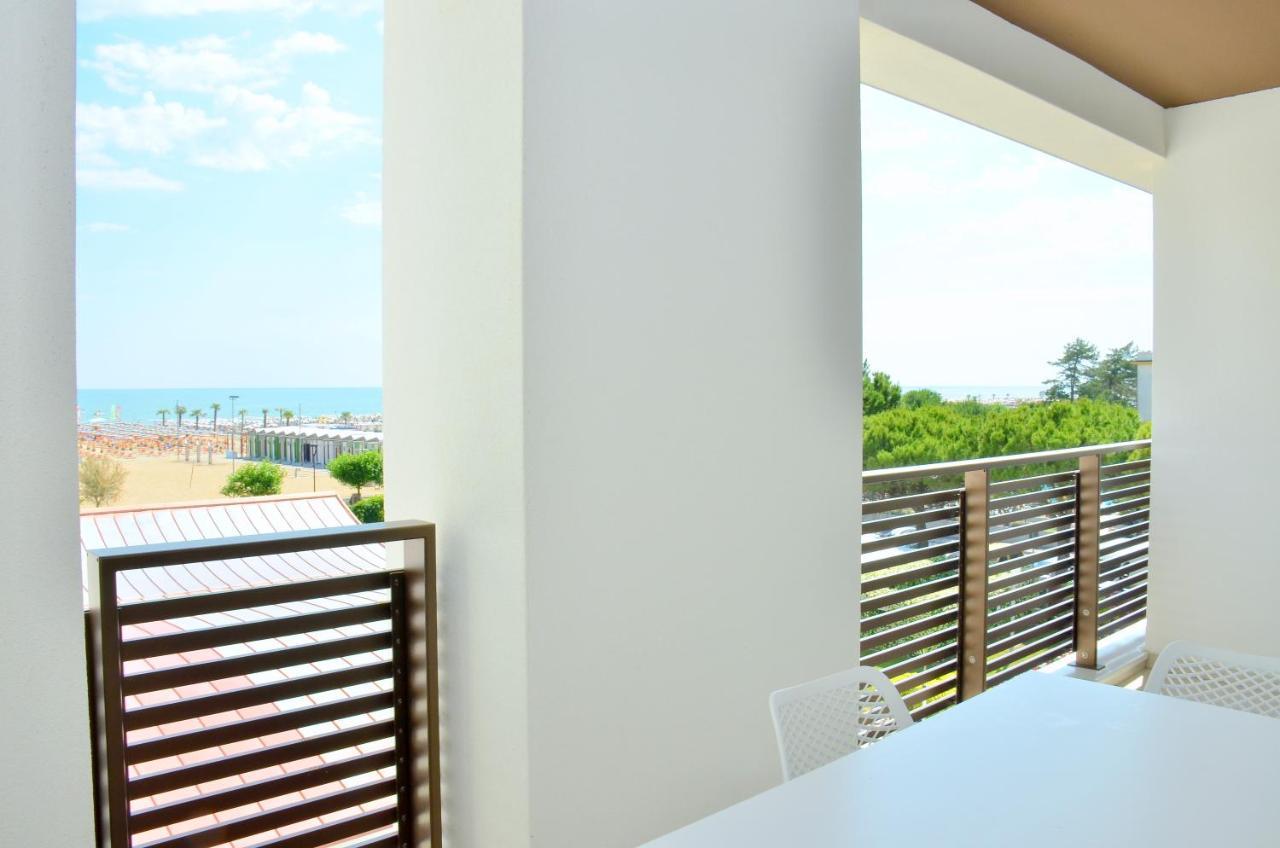 Ashanti Aparthotel Wellness&Spa Bibione Bagian luar foto