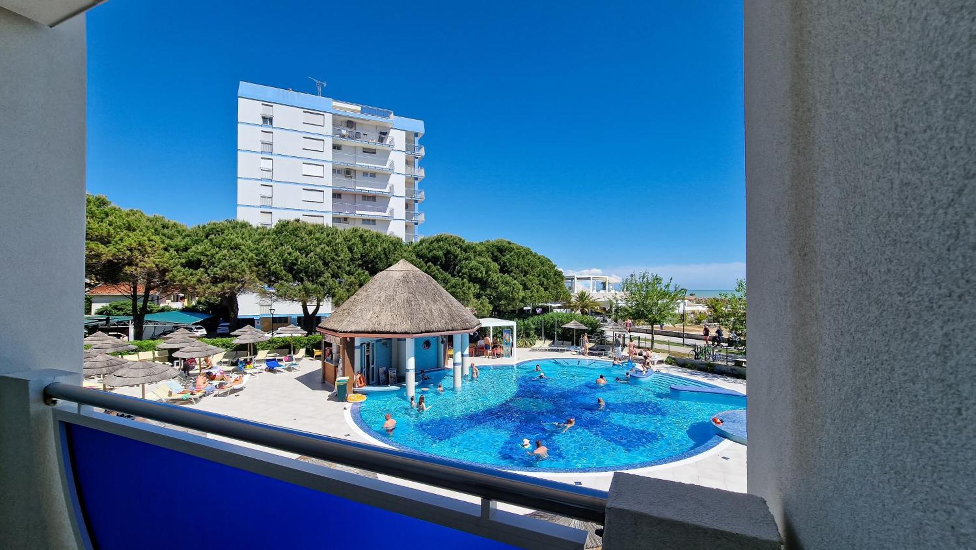Ashanti Aparthotel Wellness&Spa Bibione Bagian luar foto