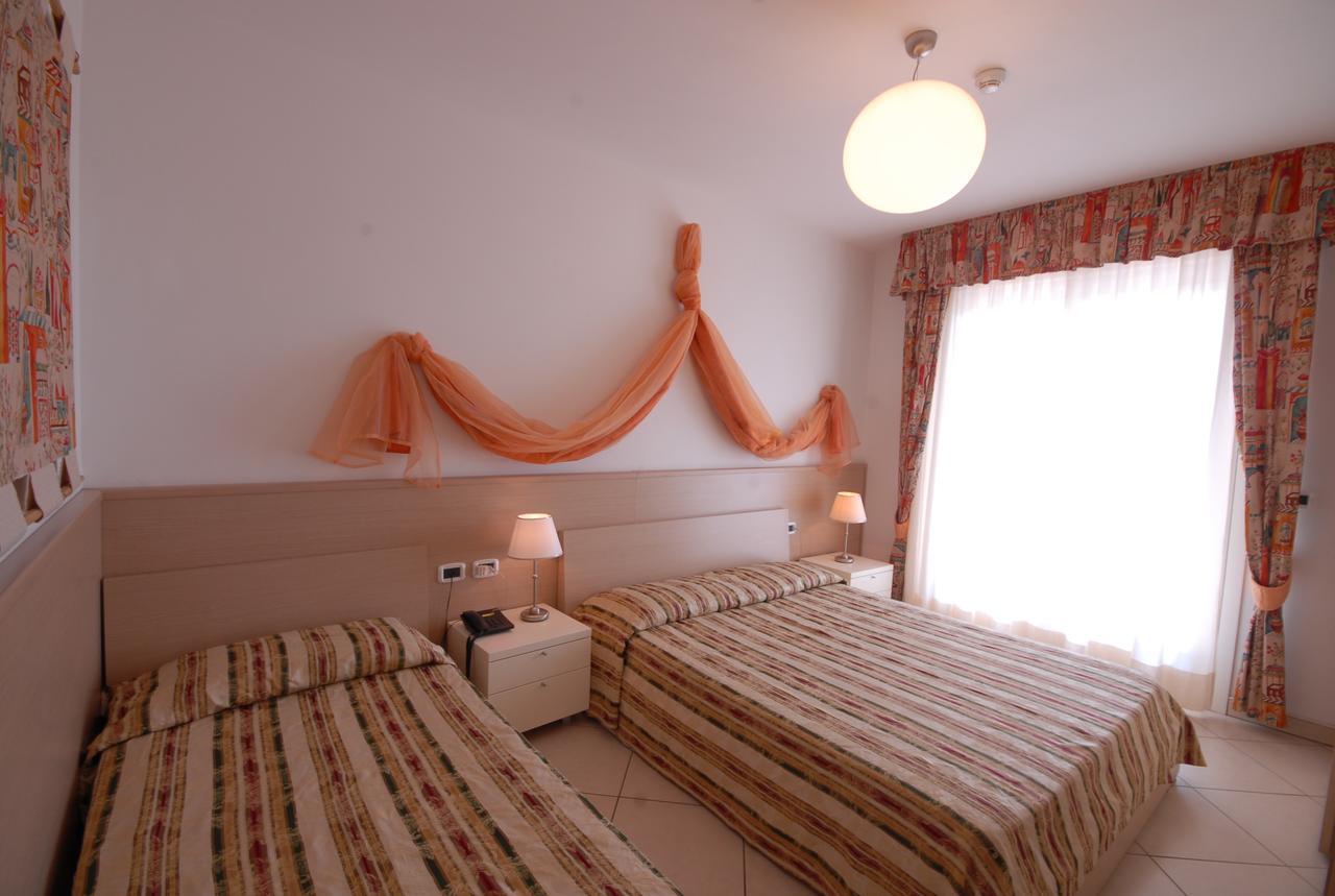 Ashanti Aparthotel Wellness&Spa Bibione Bagian luar foto